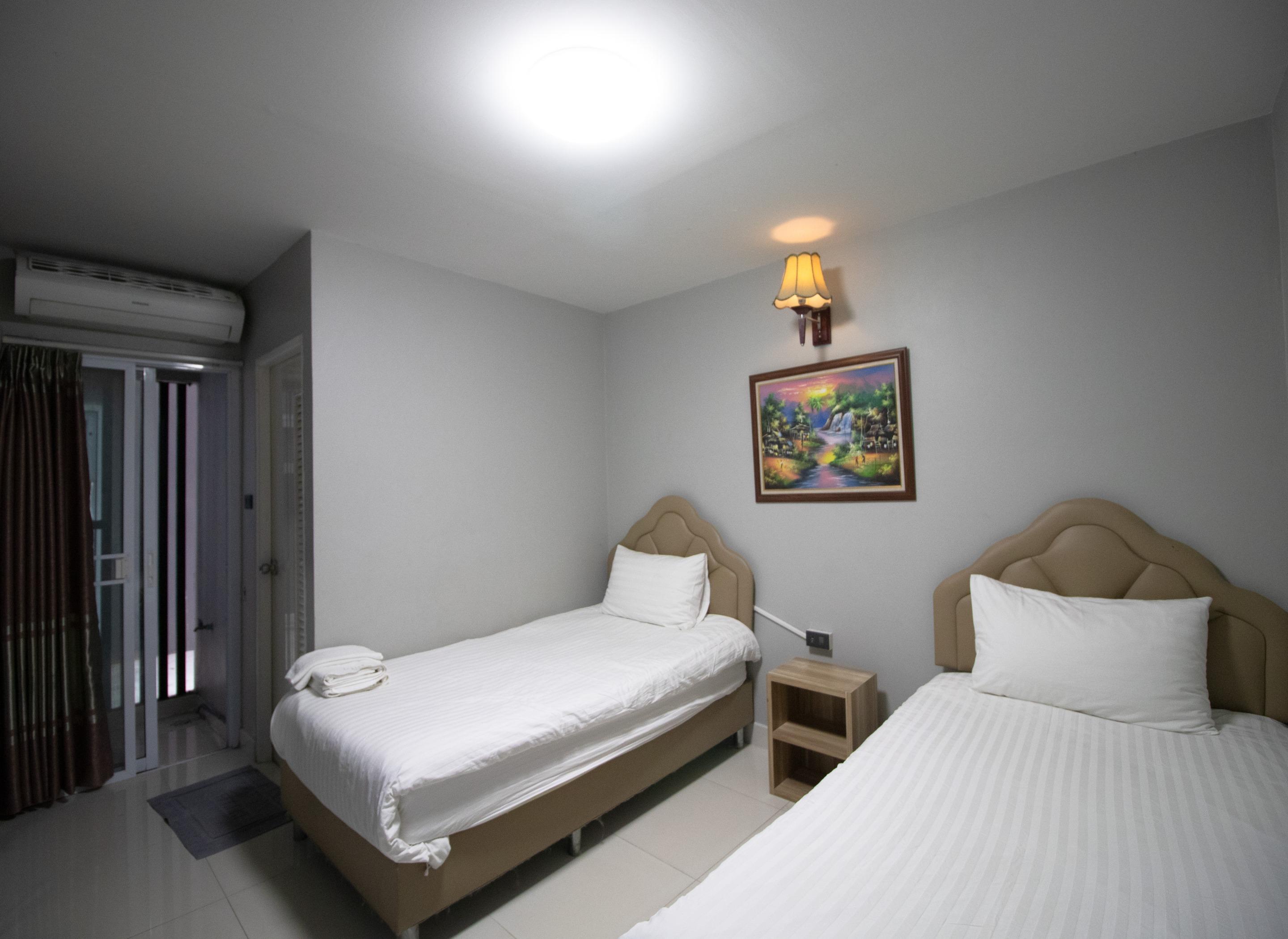 Kun Hotel Nakhonratchasima Esterno foto