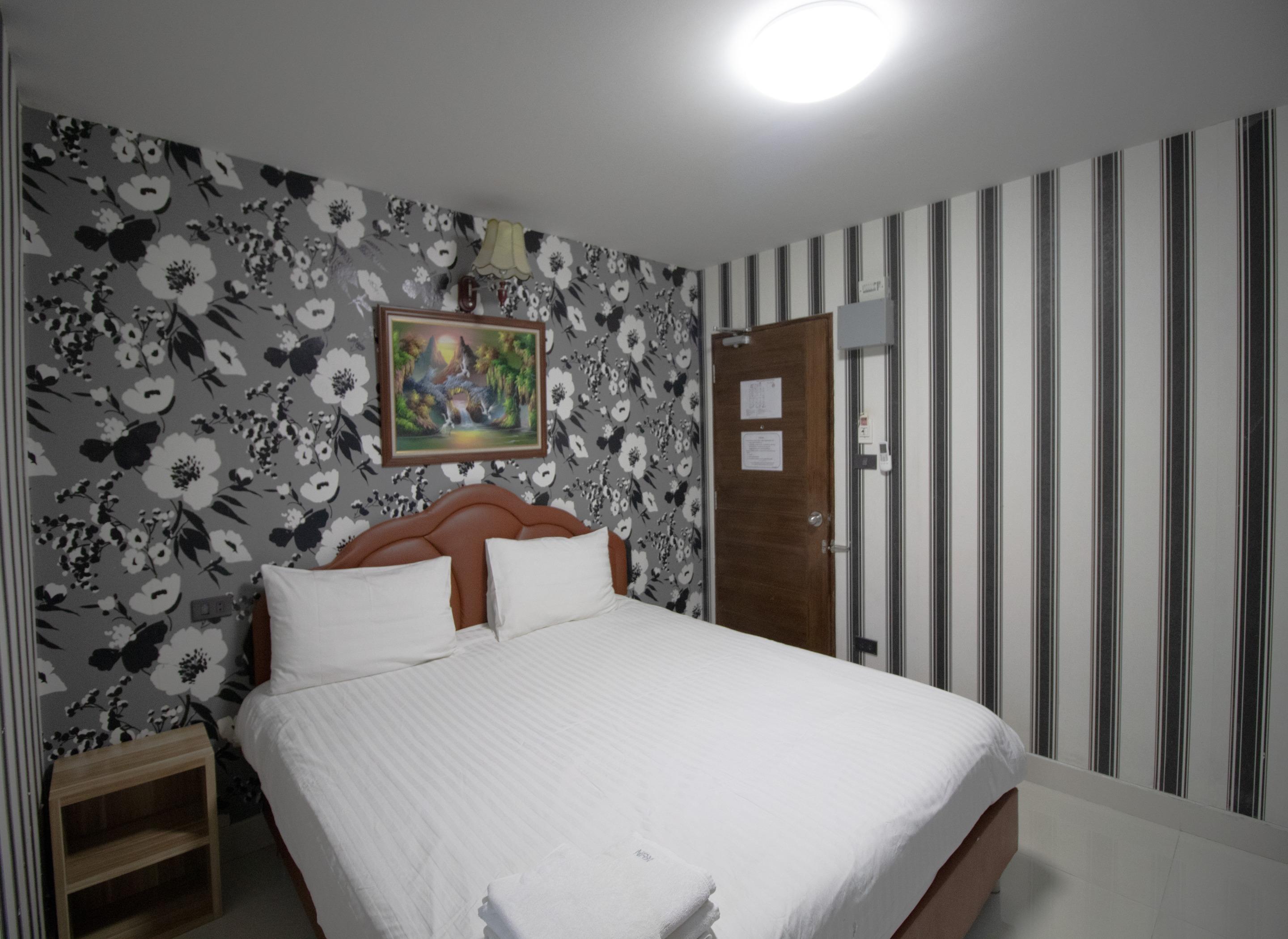 Kun Hotel Nakhonratchasima Esterno foto